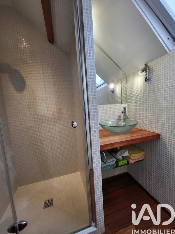 Maison - 142 m² - 7 pièces