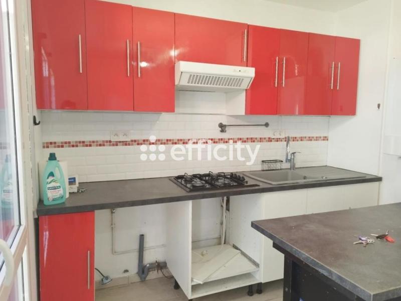 Appartement - 92 m² - 5 pièces