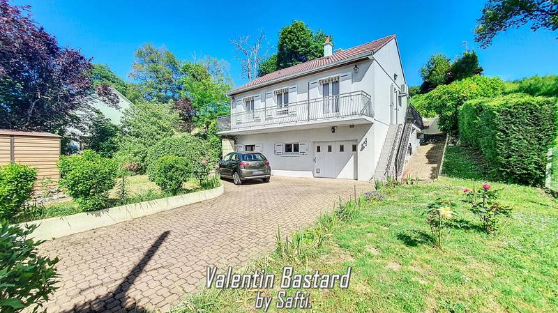 Maison - 90 m² - 6 pièces