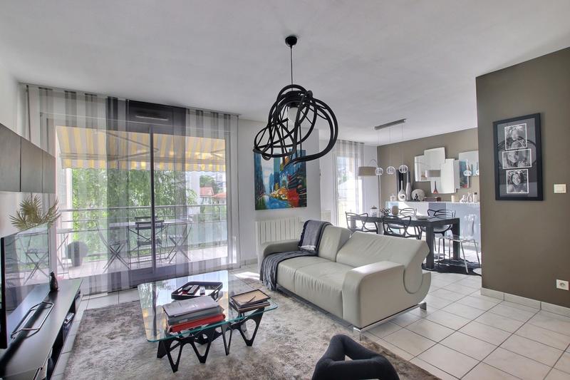 Appartement - 91 m² - 4 pièces