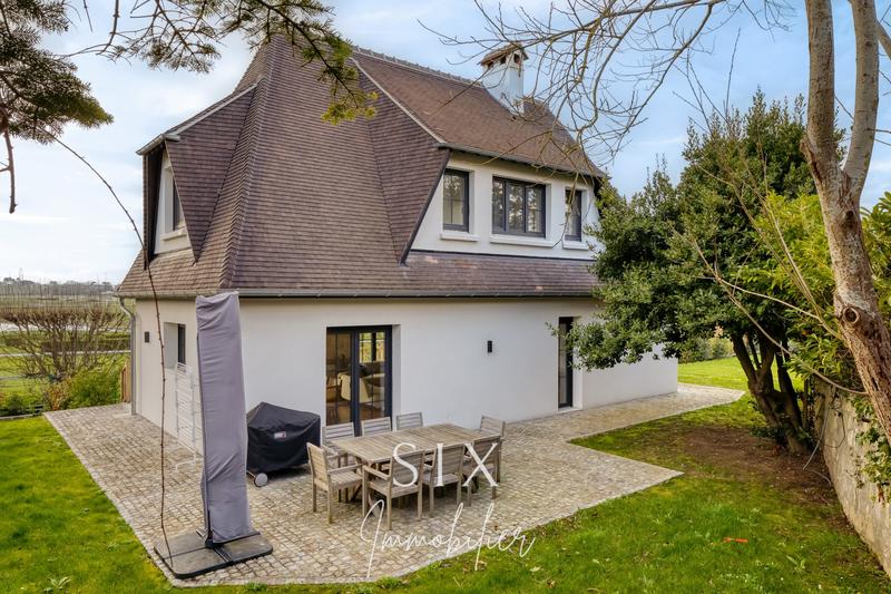 Maison - 163 m² - 7 pièces