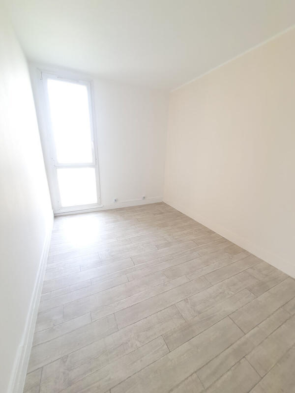 Appartement - 77 m² - 4 pièces