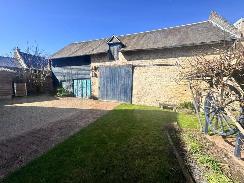 Maison - 123 m² - 6 pièces