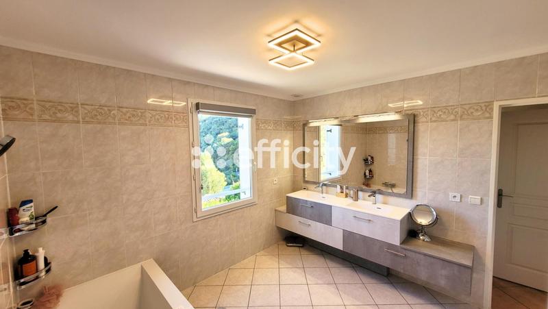 Villa - 92 m² - 3 pièces