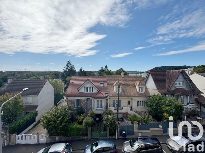 Appartement - 90 m² - 5 pièces