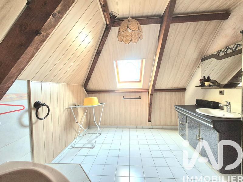 Maison - 137 m² - 6 pièces