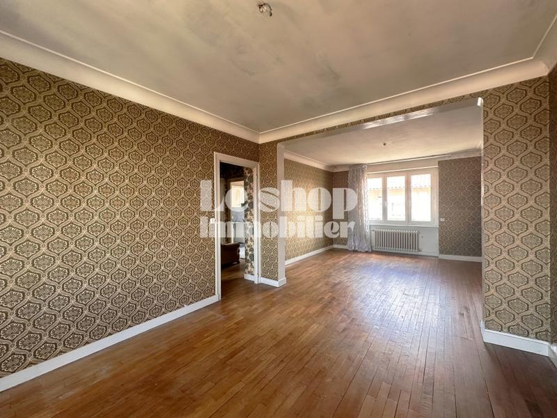 Maison - 190 m² - 9 pièces