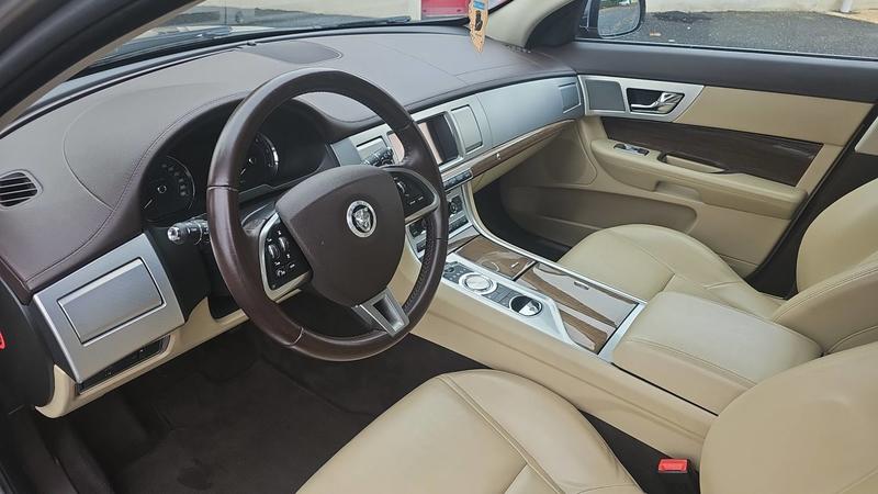 Jaguar Xf 3.0d 240 Bva 8 Luxe - Automatique