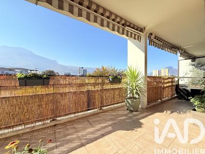 Appartement - 85 m² - 4 pièces