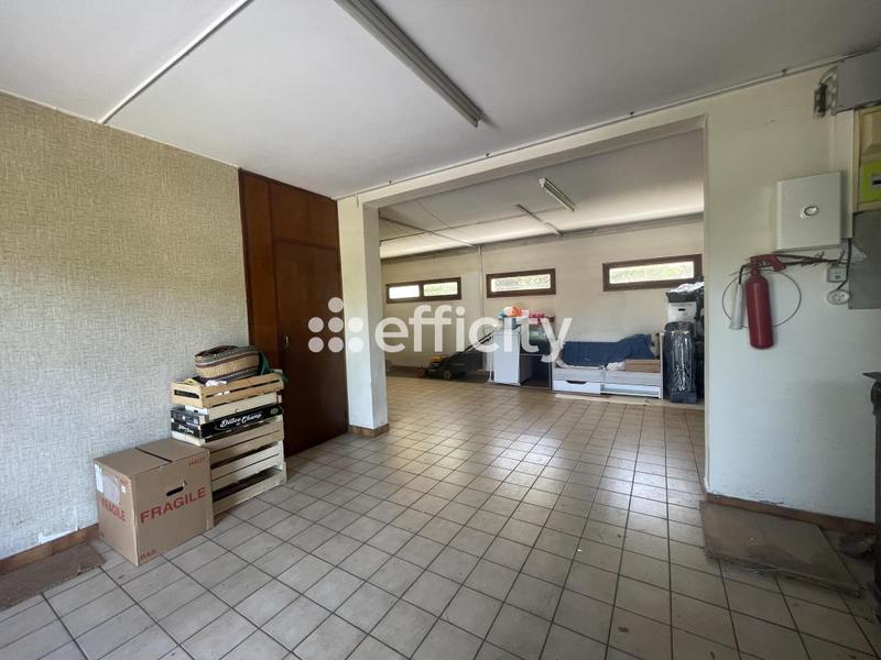 Maison - 98 m² - 4 pièces