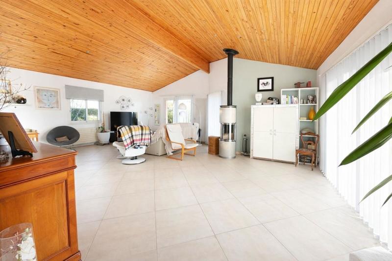 Maison - 158 m² - 5 pièces