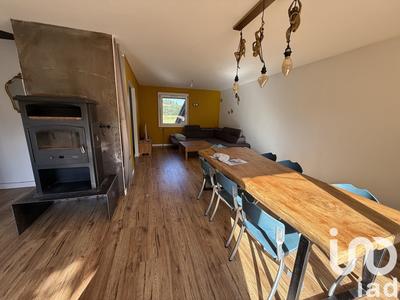 Maison - 152 m² - 7 pièces