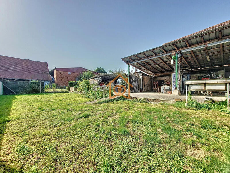 Maison - 214 m² - 9 pièces