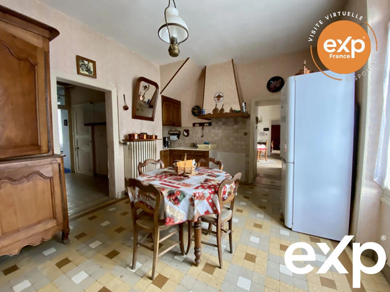 Maison traditionnelle - 114 m² - 6 pièces