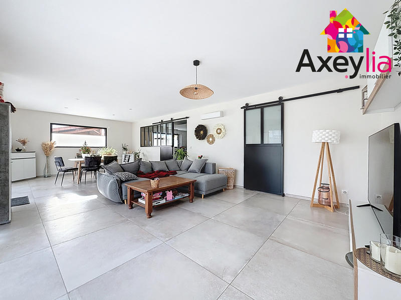 Maison - 155 m² - 6 pièces