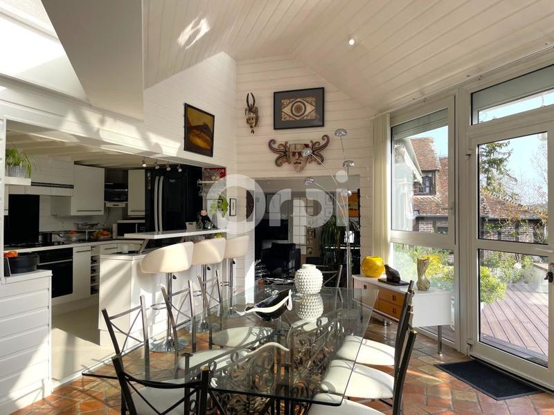 Maison - 162 m² - 5 pièces