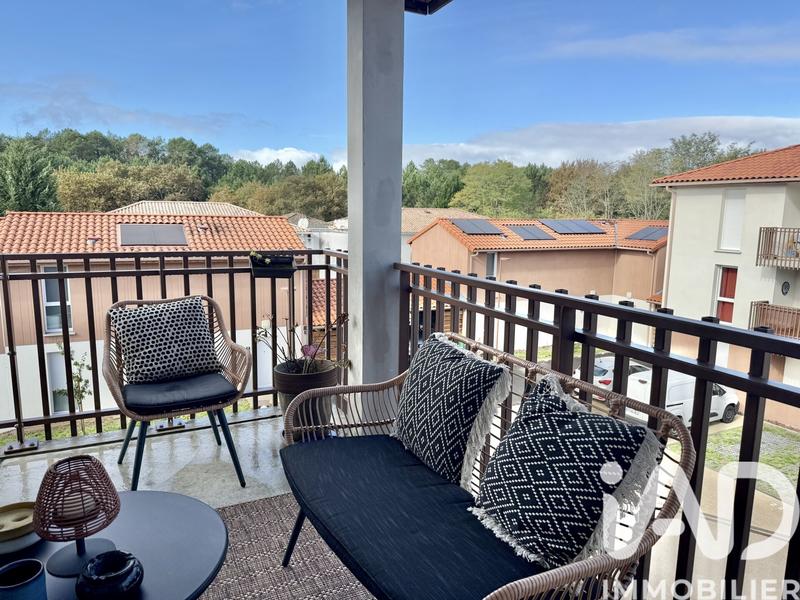 Appartement - 65 m² - 3 pièces