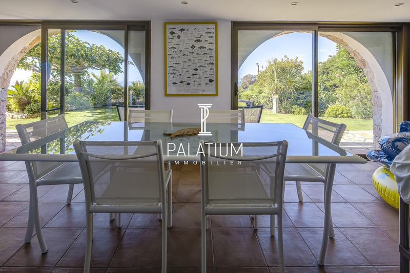 Bastide - 228 m² - 6 pièces