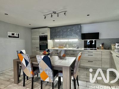 Maison de ville - 121 m² - 4 pièces