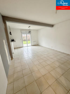 Maison - 83 m² - 5 pièces