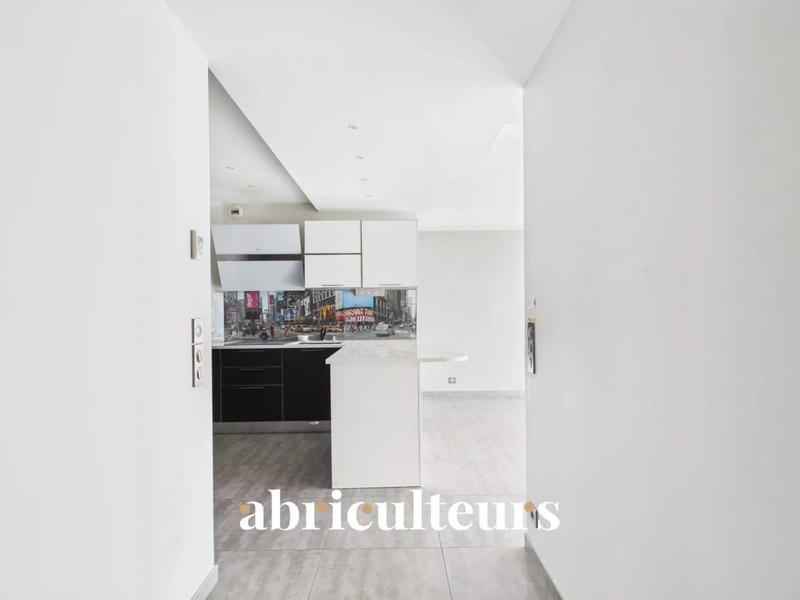 Appartement - 84 m² - 4 pièces