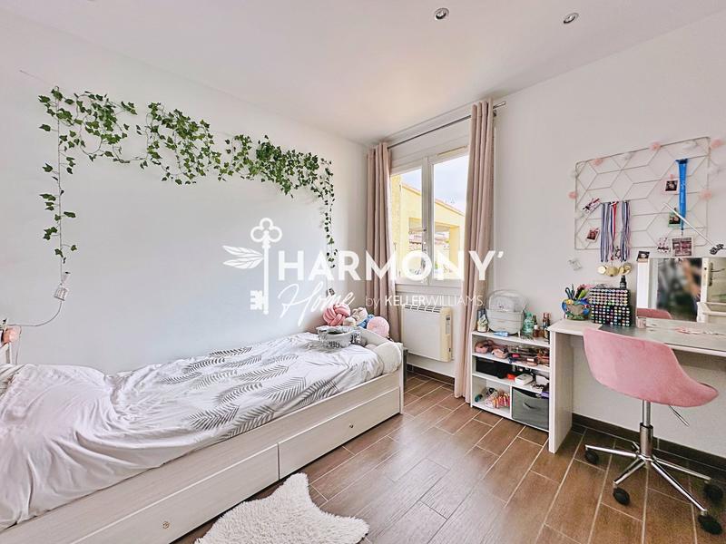 Maison - 110 m² - 6 pièces