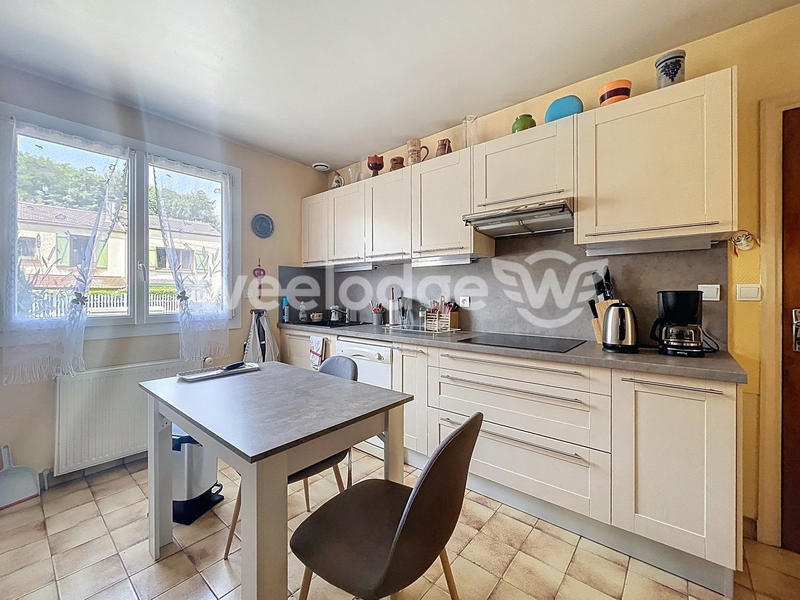 Maison ancienne - 184 m² - 6 pièces