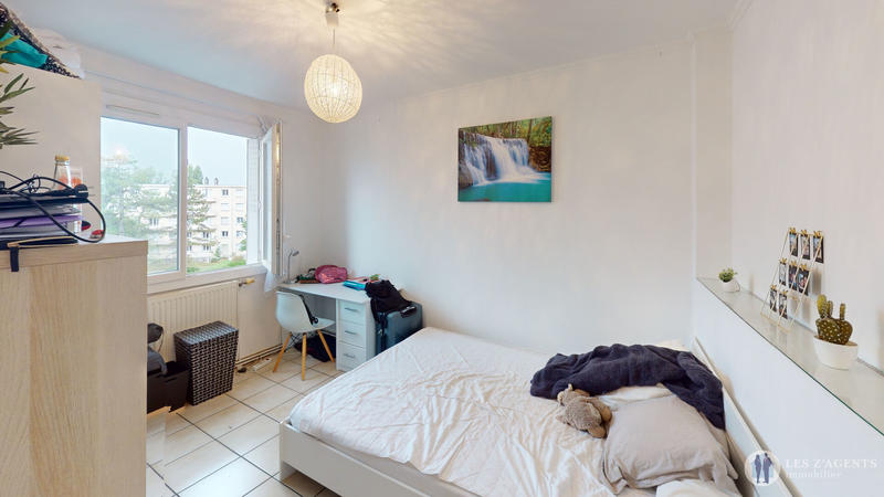 Appartement - 60 m² - 4 pièces