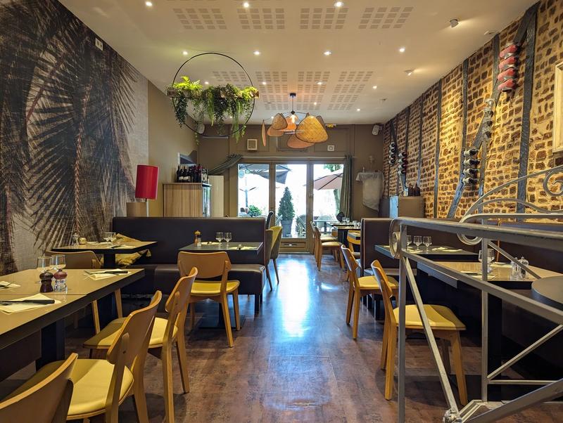 Fonds de commerce - 140 m²