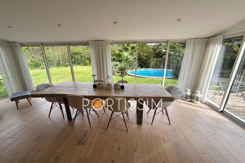 Villa - 115 m² - 4 pièces