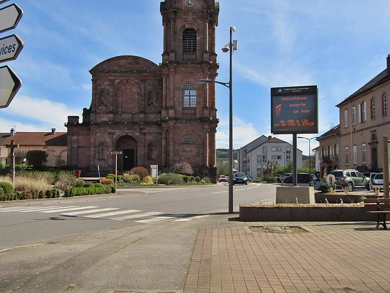 Bureau - 250 m² - 1 pièce