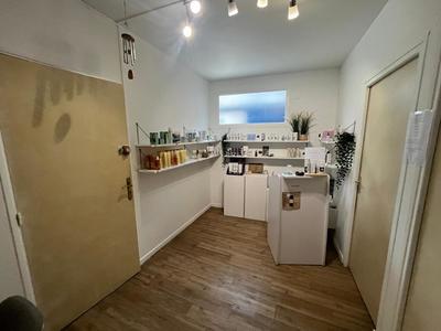 Local commercial - 140 m²