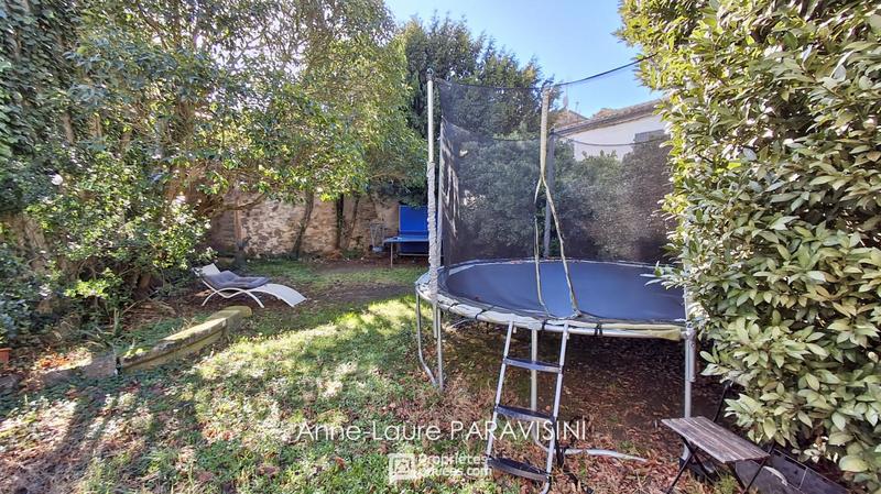 Maison de village - 190 m² - 7 pièces