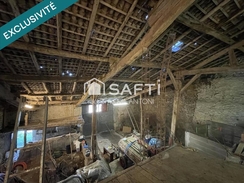 Maison - 250 m² - 2 pièces