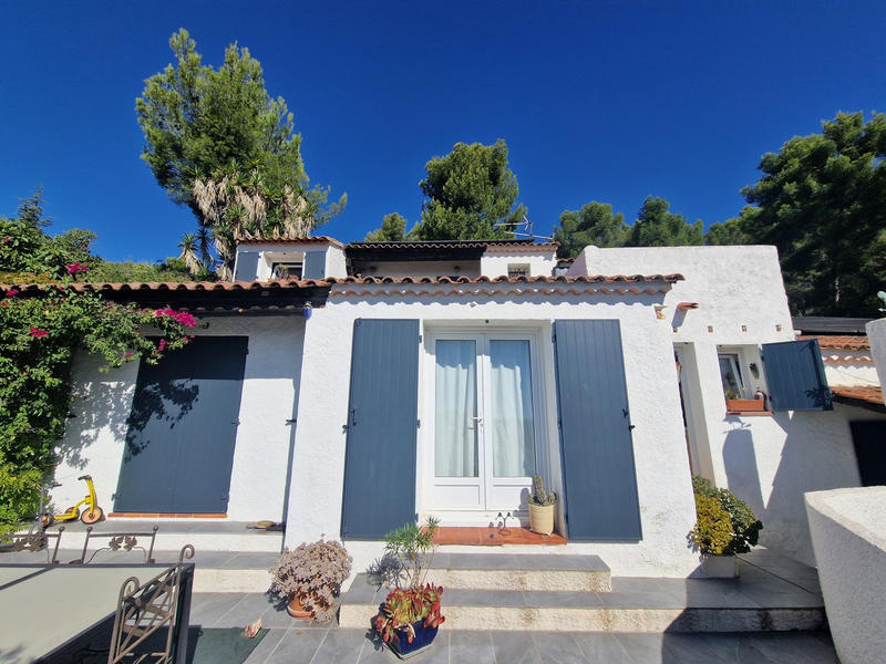 Maison - 176 m² - 6 pièces