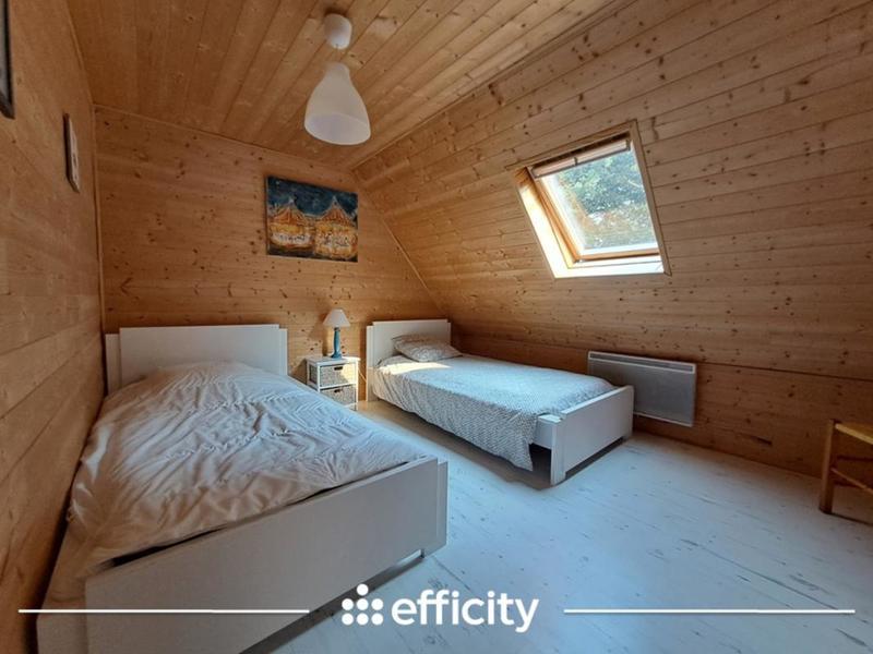 Maison - 269 m² - 14 pièces