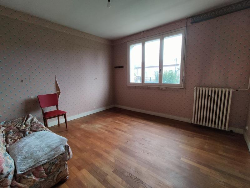 Maison - 87 m² - 5 pièces