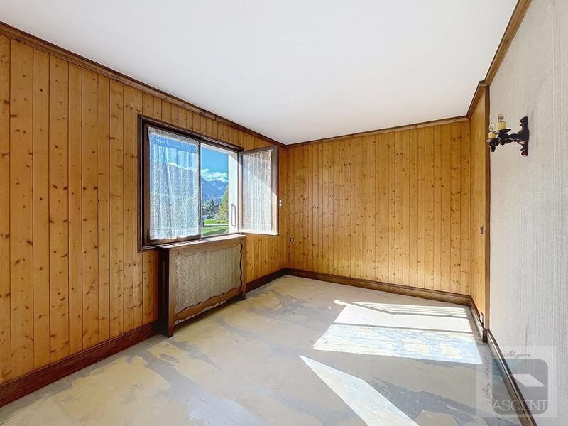 Appartement - 92 m² - 5 pièces