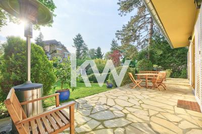 Maison - 193 m² - 9 pièces