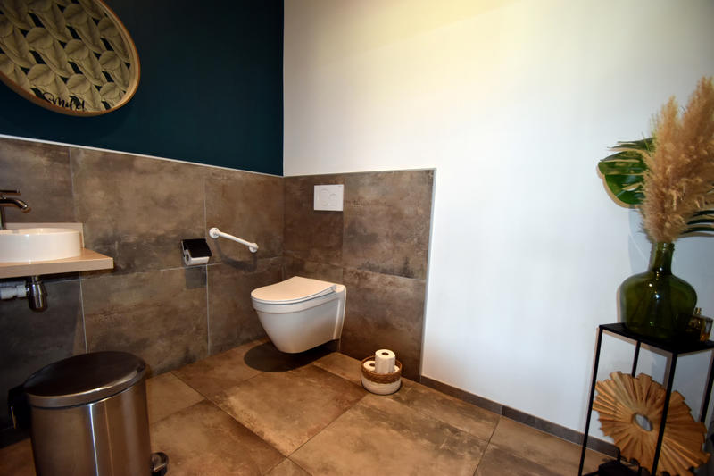 Fonds de commerce - Magasins - 100 m²