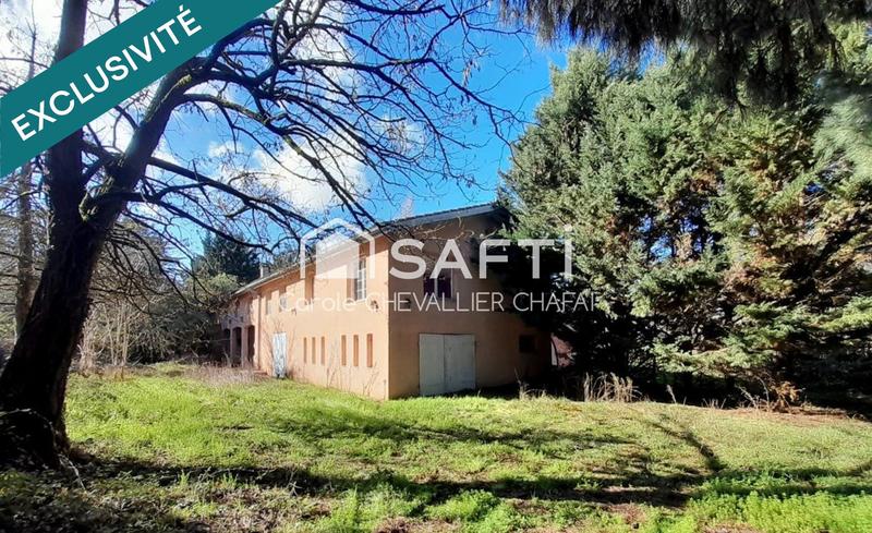 Maison - 380 m² - 16 pièces