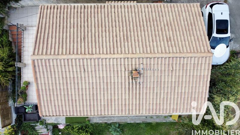 Maison - 96 m² - 4 pièces