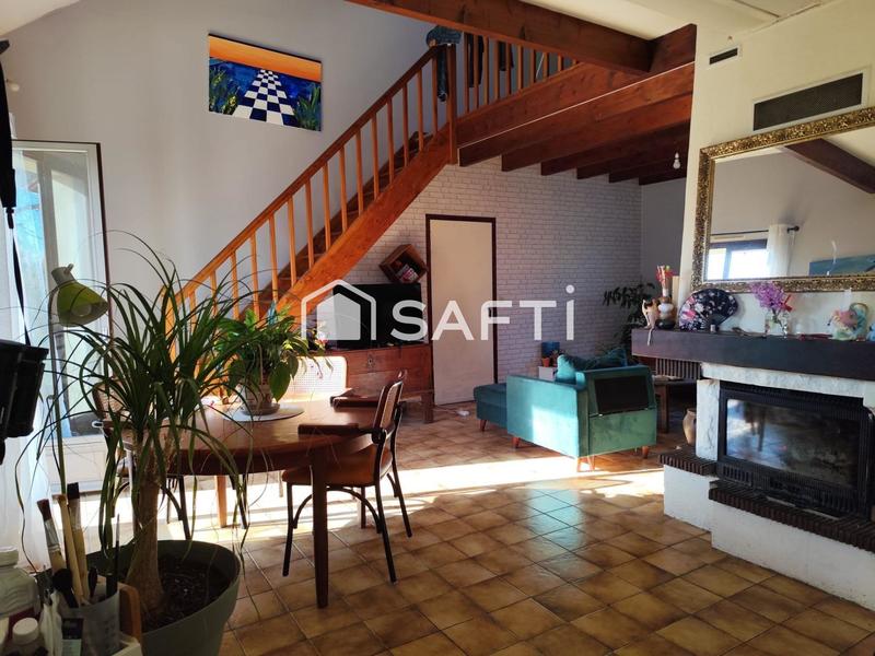 Maison - 101 m² - 5 pièces