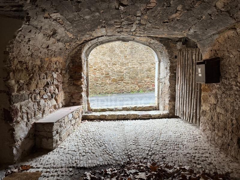 Maison - 352 m² - 6 pièces