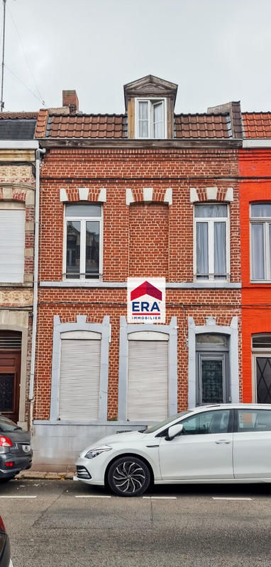 Maison - 107 m² - 7 pièces