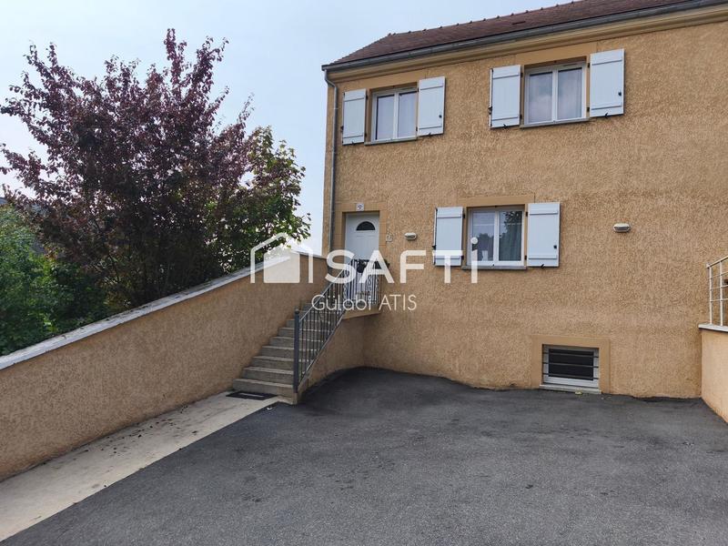 Maison - 148 m² - 8 pièces