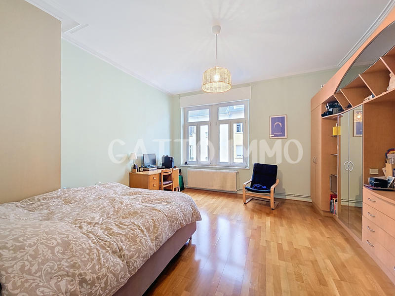 Appartement - 153 m² - 4 pièces