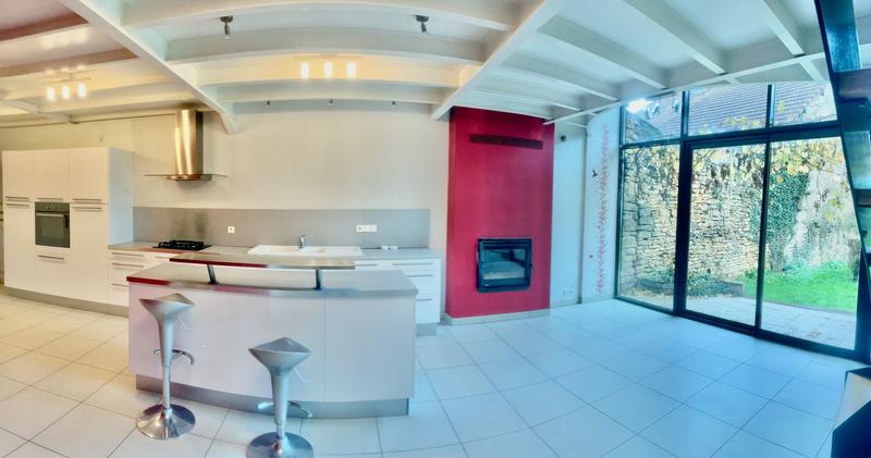 Maison en pierre - 170 m² - 5 pièces