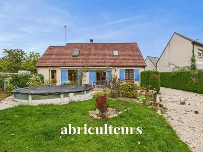 Maison - 125 m² - 5 pièces