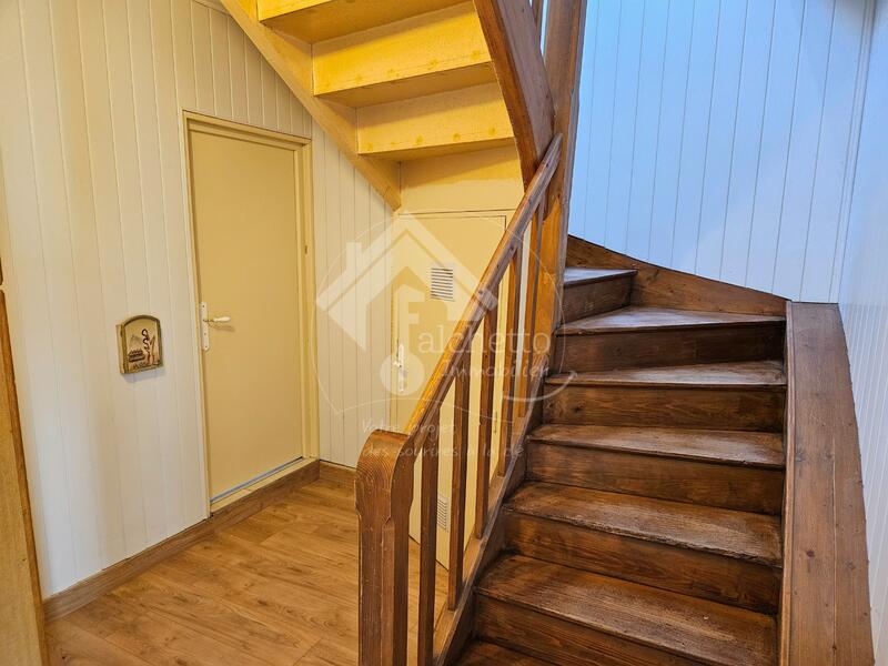 Maison - 105 m² - 5 pièces